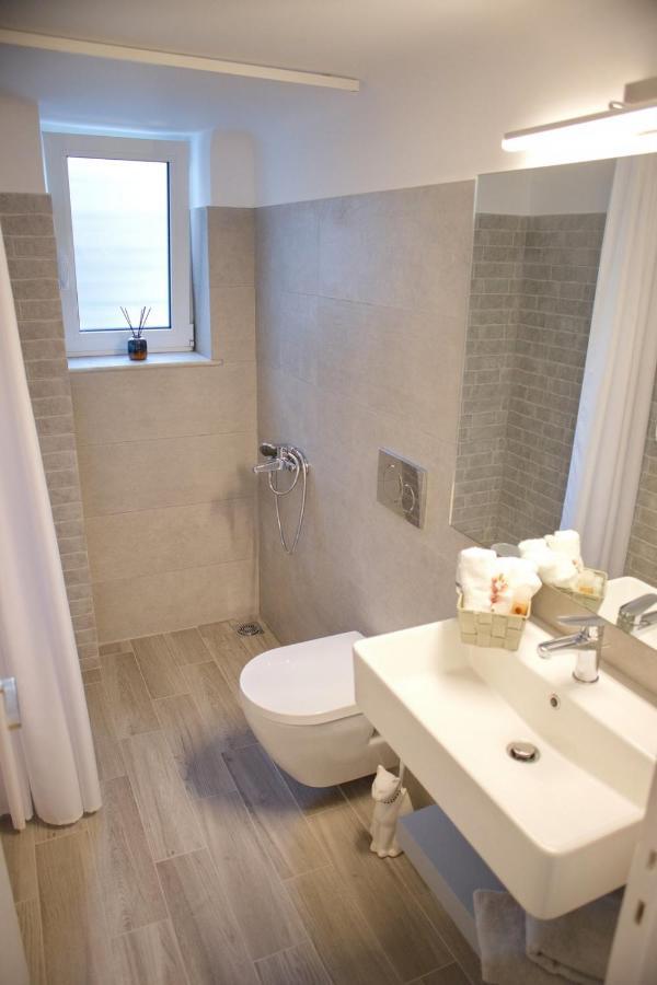 Aroura Homes Garden House 2Br 2Ba Free Parking Athens Exterior photo